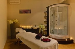 Blue Stone Luxury Spa in Hauz Khas, New Delhi